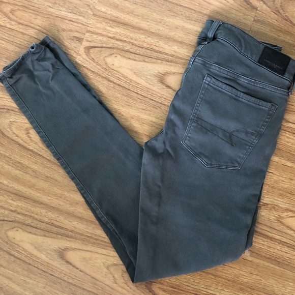 AE Grey Super Low Jegging size 6 long - Picture 3 of 8